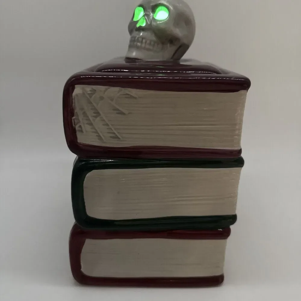 Mr.‎ Christmas Potions Brews Spells Books Cookie Jar Light Up Skull Witchcraft